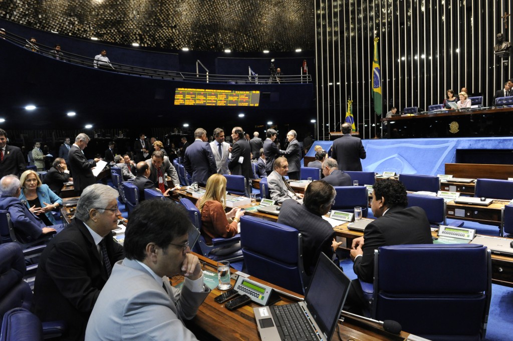 Plenário do Senado durante sessão deliberativa.