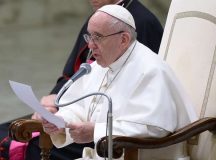 Papa Francisco lamenta morte de detentos em presídio do Amazonas