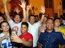 Povo de Manacapuru recebe Eduardo Braga e Marcelo Ramos, e diz ” Amazonas Tem Jeito “