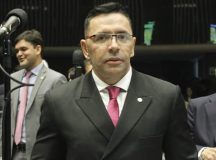 Médicos do Hospital Sirio Libanês- SP descartam morte cerebral do deputado federal Sabino Castelo Branco