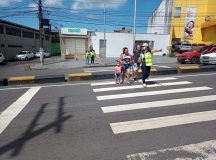 Prefeitura leva travessia com segurança para a avenida São Jorge em Manaus, no AM