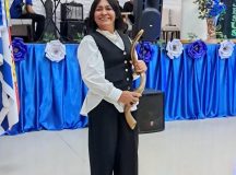 Levita Gilciane Ribeiro agradece o honroso convite para ministrar tocando Shofar no 28º Aniversário da Congregação Família Shangrilá –  Área 207 da IEADAM, em Manaus
