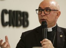 CNBB defende democracia e alerta para “graves retrocessos” no Brasil