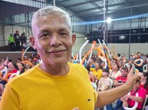 Encontro político na zona Norte reúne cerca de 600 pessoas e reforça apoio a nomes ligados ao grupo de David Almeida para 2026
